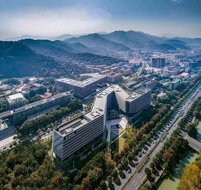 1546079129112549.jpg 阿里02.jpg